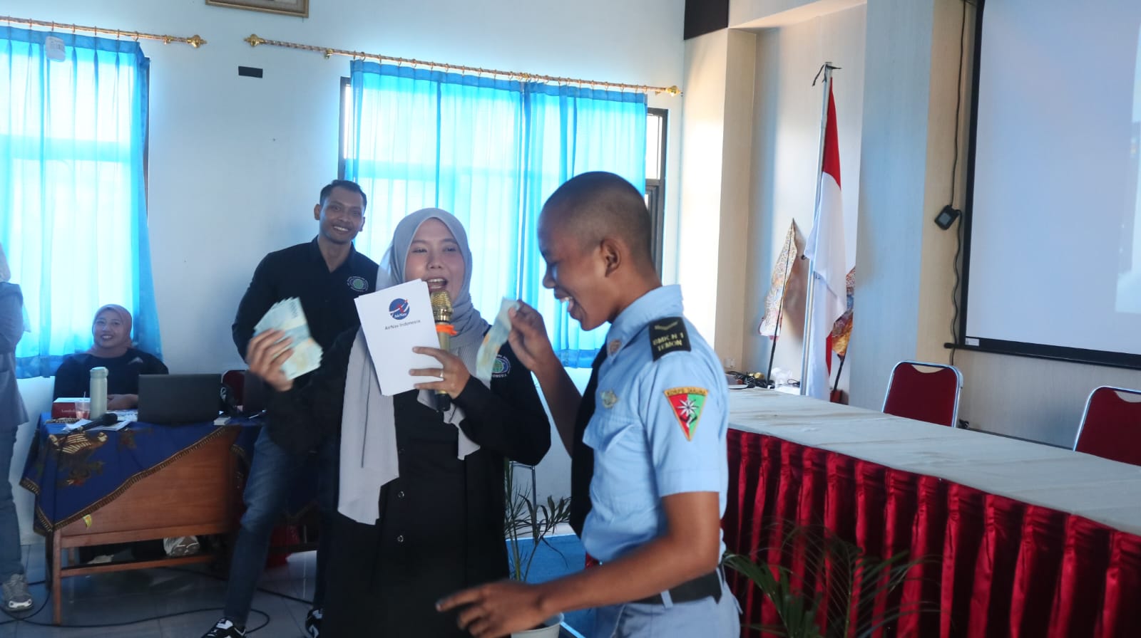 IATCA GOES TO SCHOOL